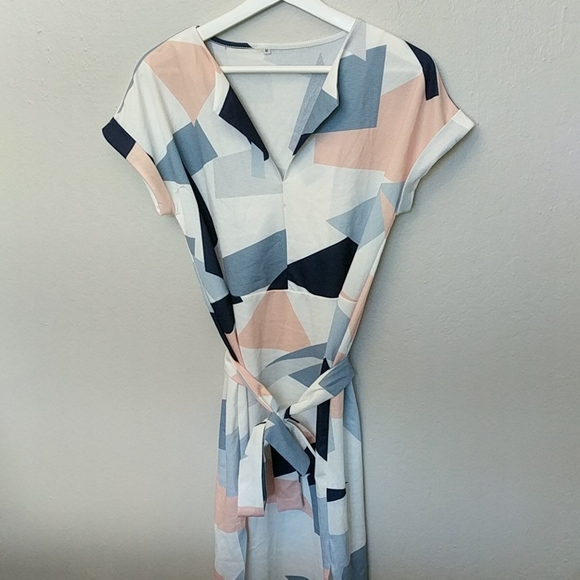 Dresses & Skirts - 3/$20 Color Block shirt dress with cuffs